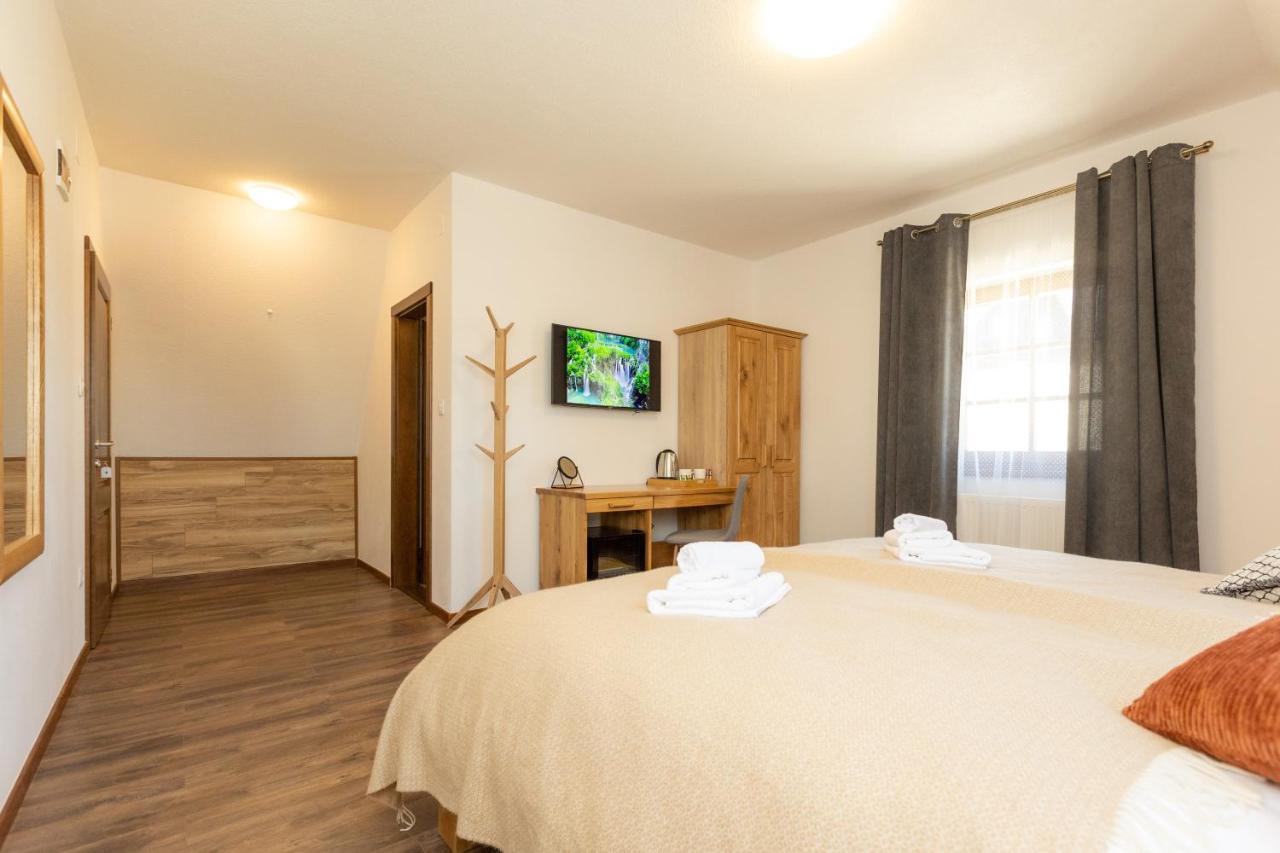 B&B Plitvica Hill Плитвица-Село Экстерьер фото